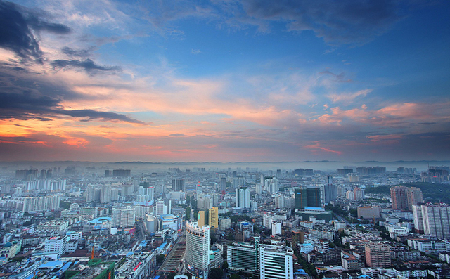 Looking, Nanning is very salubrious